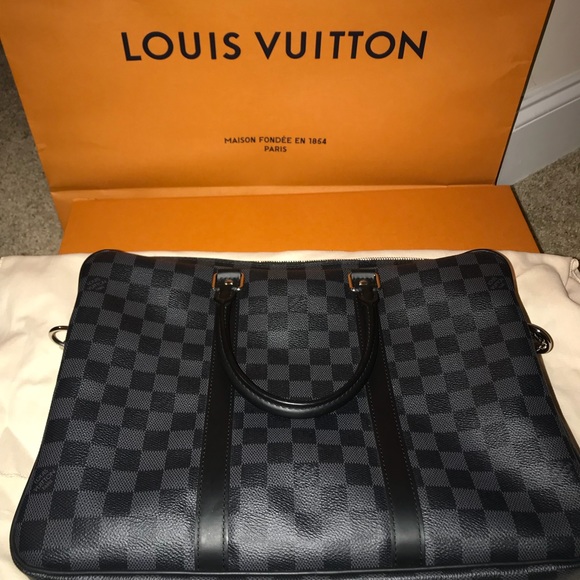 louis vuitton porte documents
